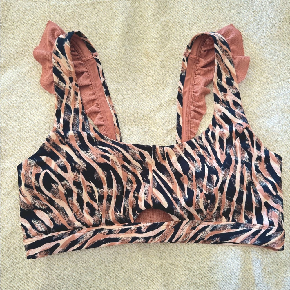 Adidas fringe sports bra